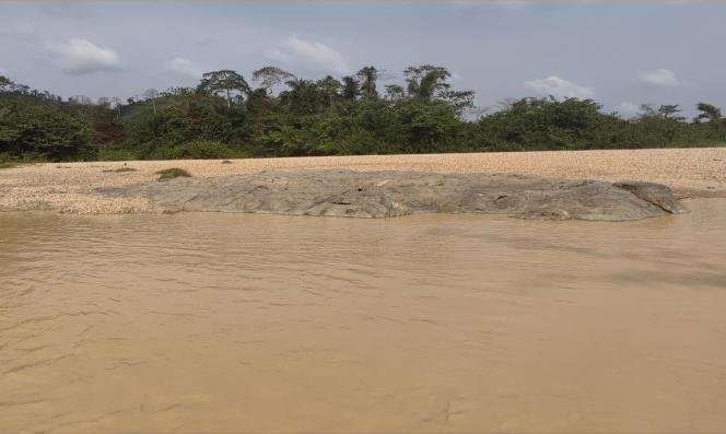 Sand deposits along the River Pra